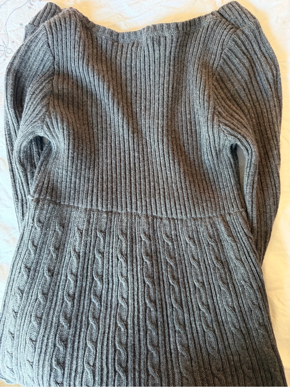 NWOT Brandy Melville Gray Cable Knit Babydoll Sweater - Picture 3 of 3